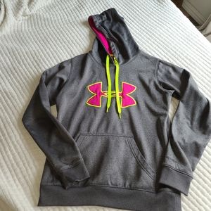 XS Under Armour hoodie